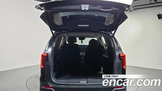 Kia Carnival 4th Gen — Фото автомобиля 18