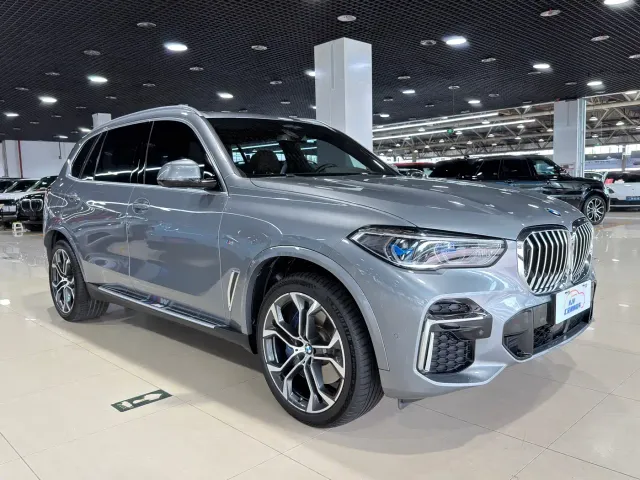 BMW X5 — Фото автомобиля 3
