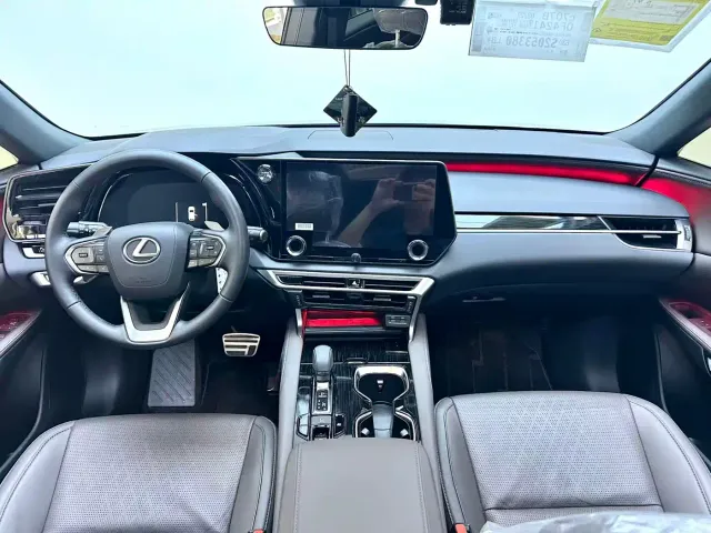 Lexus RX — Фото автомобиля 13