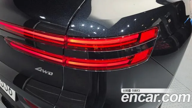 Genesis GV70 2.5T Бензин AWD — Фото автомобиля 21