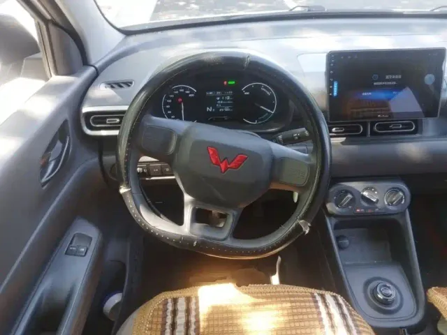 Wuling Motors Wuling Hongguang New Energy 2024 Model Pure Electric 300KM Utility Version — Фото автомобиля 6
