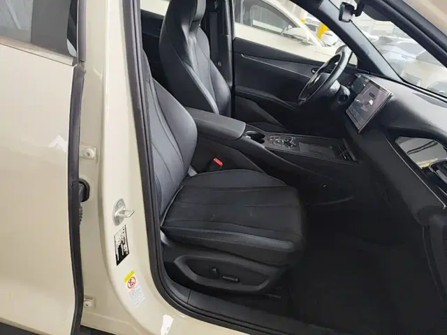 BYD Seal 06 — Фото автомобиля 24