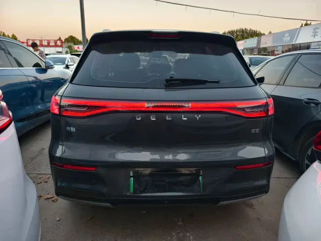 Geely Galaxy E5 — Фото автомобиля 10