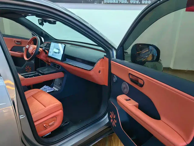 Toyota BoZhi 3X — Фото автомобиля 13