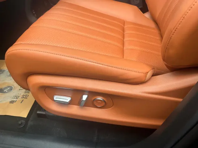 GAC Trumpchi Xiangwang S9 — Фото автомобиля 20