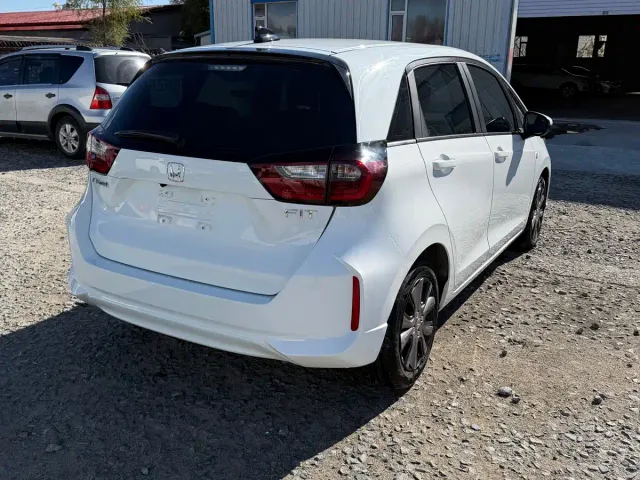 Honda Fit — Фото автомобиля 20