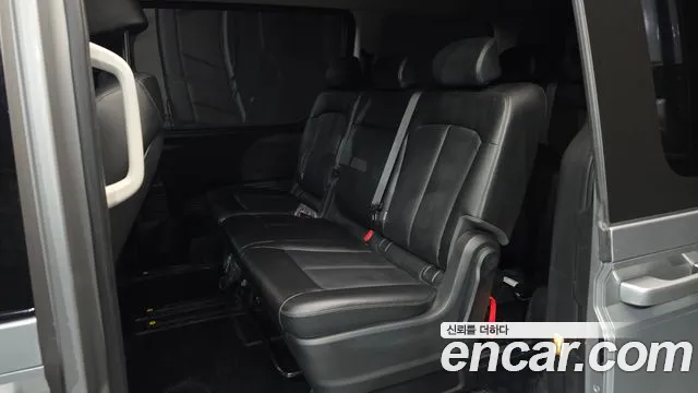Hyundai Staria — Фото автомобиля 12