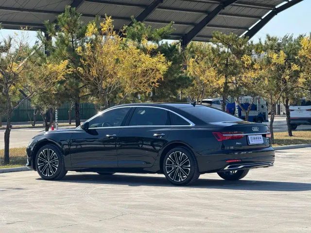 Audi A6L — Фото автомобиля 24
