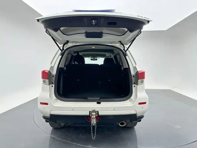 Nissan Terra 2020 2.5L XL Upper Automatic 2WD Luxury Edition — Фото автомобиля 25