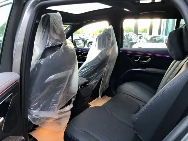 Mercedes-Benz EQS SUV — Фото автомобиля 14
