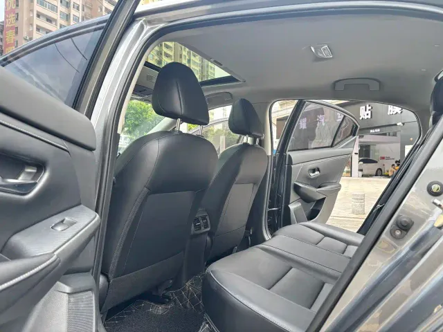 Nissan Sylphy — Фото автомобиля 11