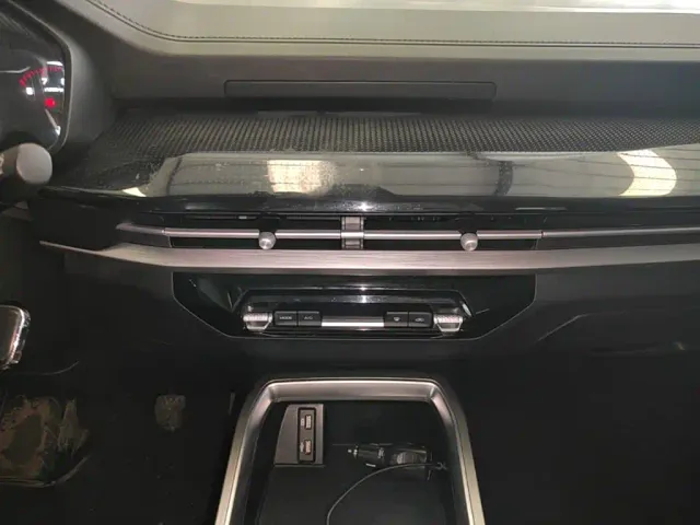 Wuling Motors Wuling Jiachen 2022 1.5L Manual Joy Elite — Фото автомобиля 12