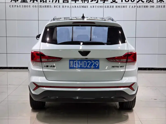 Jetta VS7 — Фото автомобиля 5