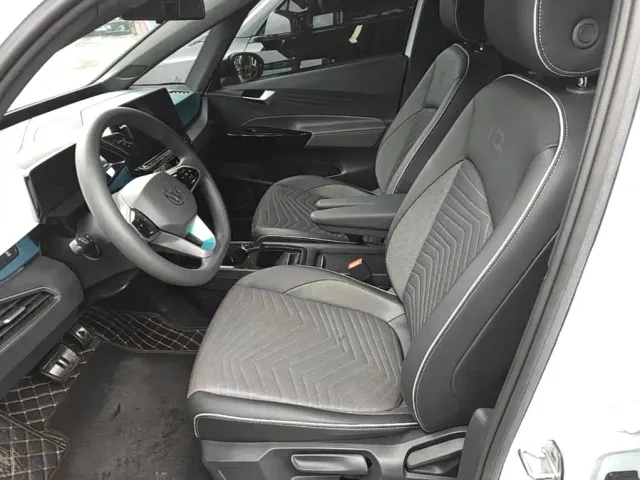 Volkswagen ID.3 — Фото автомобиля 14
