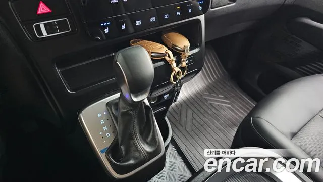 Hyundai Staria Staria Карго 5 мест — Фото автомобиля 9