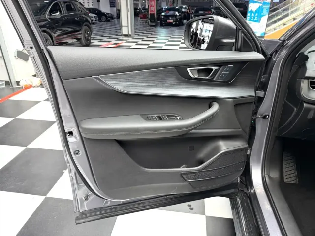 Chery Tiggo 7 PLUS — Фото автомобиля 7