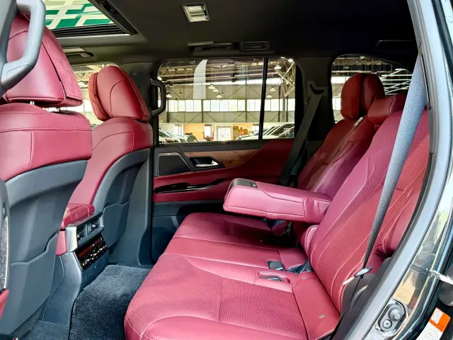 Lexus LX — Фото автомобиля 26