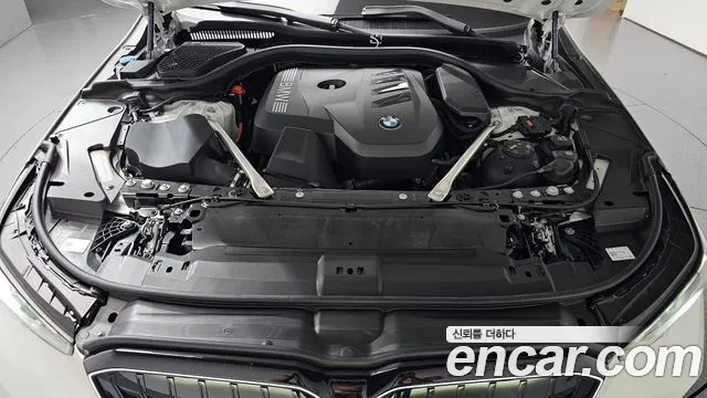 BMW 5 Series G60 — Фото автомобиля 6