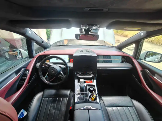 GAC Trumpchi M8 — Фото автомобиля 4