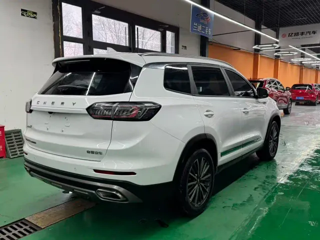 Chery Tiggo 8 PLUS — Фото автомобиля 6