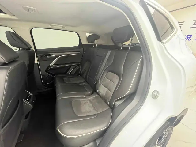 Haval H6 — Фото автомобиля 6
