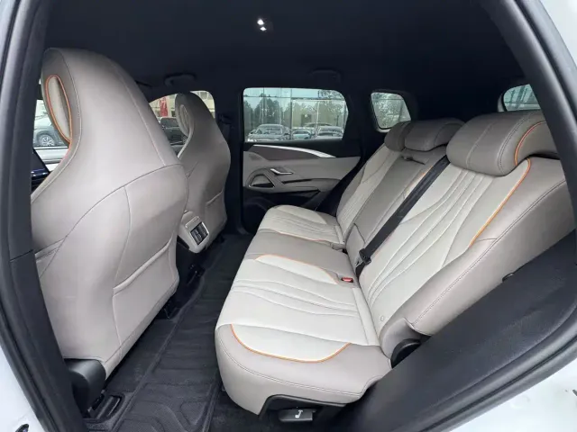 BYD Song Pro — Фото автомобиля 7