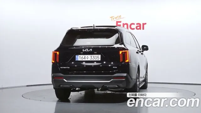 Kia Sorento — Фото автомобиля 4
