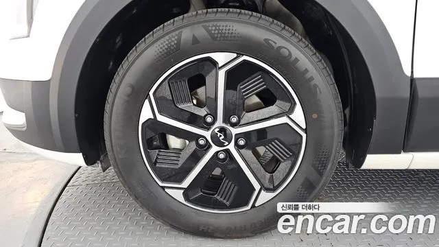 Kia Niro The All New Niro — Фото автомобиля 5