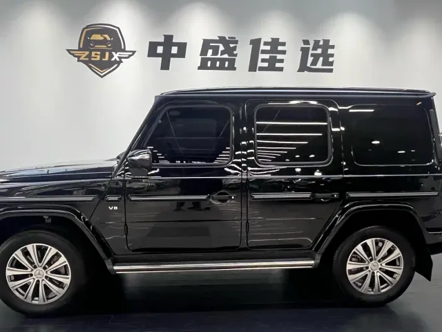 Mercedes-Benz G-Class — Фото автомобиля 2