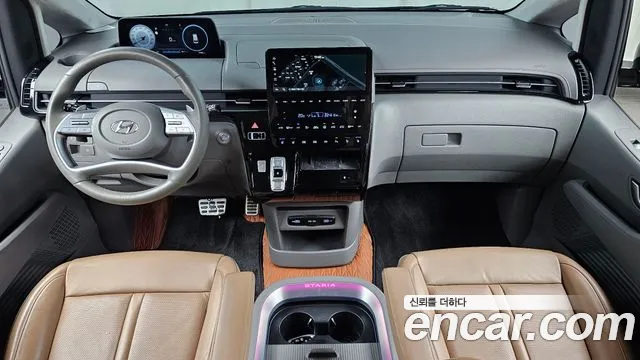 Hyundai Staria Staria 4WD Lounge 7 мест — Фото автомобиля 7