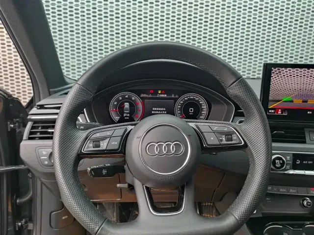 Audi A4L — Фото автомобиля 10