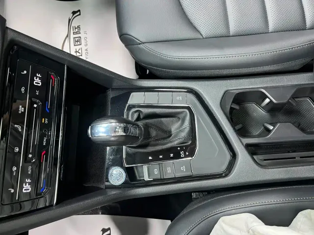 Volkswagen Tharu — Фото автомобиля 7