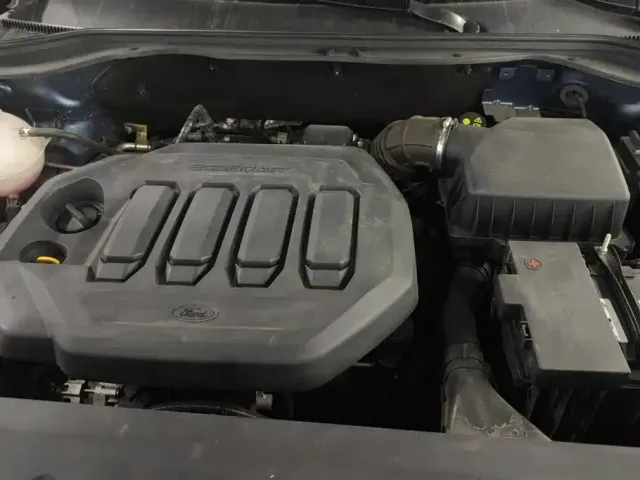Ford Lingrui 2023 Model EcoBoost 170 Premium Leading — Фото автомобиля 10