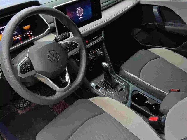 Volkswagen Tharu — Фото автомобиля 4