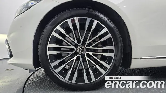 Mercedes-Benz S-Class — Фото автомобиля 5