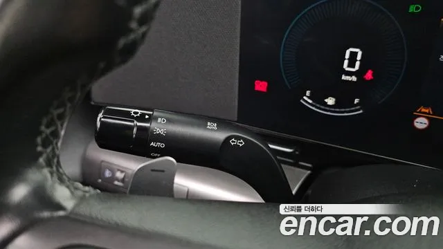Hyundai Kona SX2 — Фото автомобиля 28