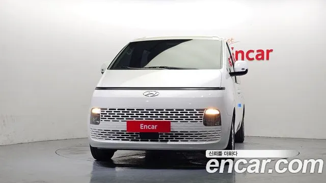 Hyundai Staria Staria Tourer 11 мест — Фото автомобиля 3