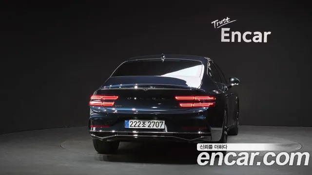 Genesis G80 Бензин 2.5 турбо AWD — Фото автомобиля 4