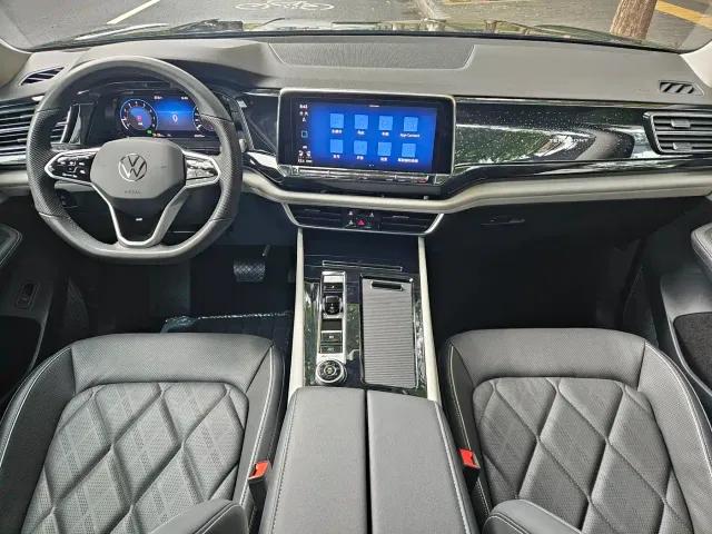Volkswagen Teramont — Фото автомобиля 7