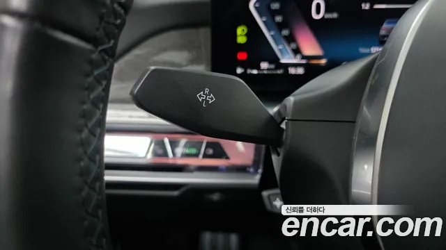 BMW 7 Series G70 — Фото автомобиля 24