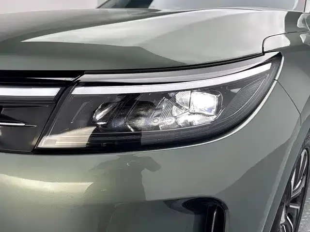 Aito M7 — Фото автомобиля 16