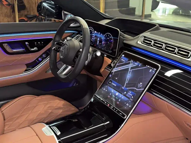Mercedes-Benz S-Class — Фото автомобиля 15