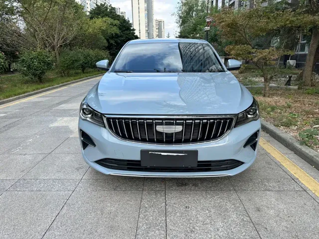 Фотография автомобиля — Geely Emgrand