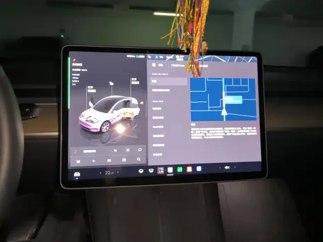 Tesla Model Y — Фото автомобиля 13