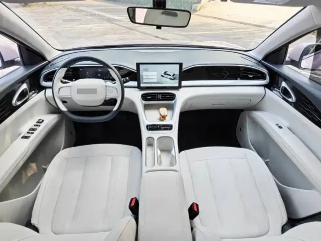 Geely Starry Wish — Фото автомобиля 5