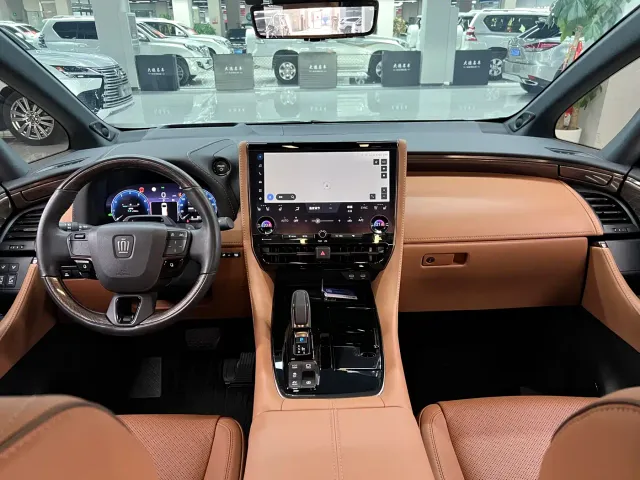 Toyota Vellfire — Фото автомобиля 17