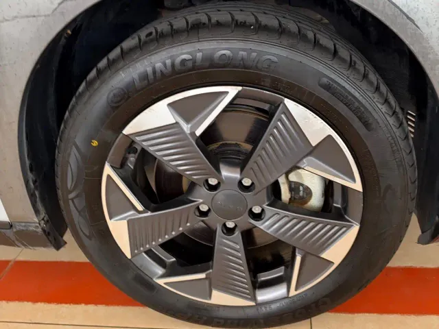GAC Aion Y — Фото автомобиля 6
