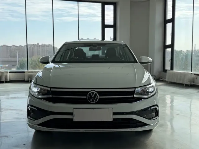 Volkswagen Bora — Фото автомобиля 2