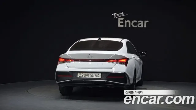 Hyundai AVANTE Новый Avante (CN7) — Фото автомобиля 4