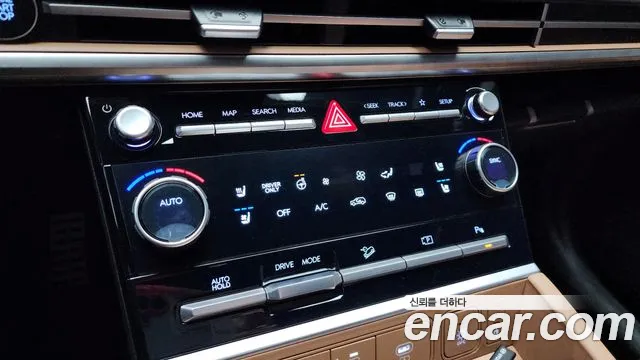 Hyundai Santafe — Фото автомобиля 16